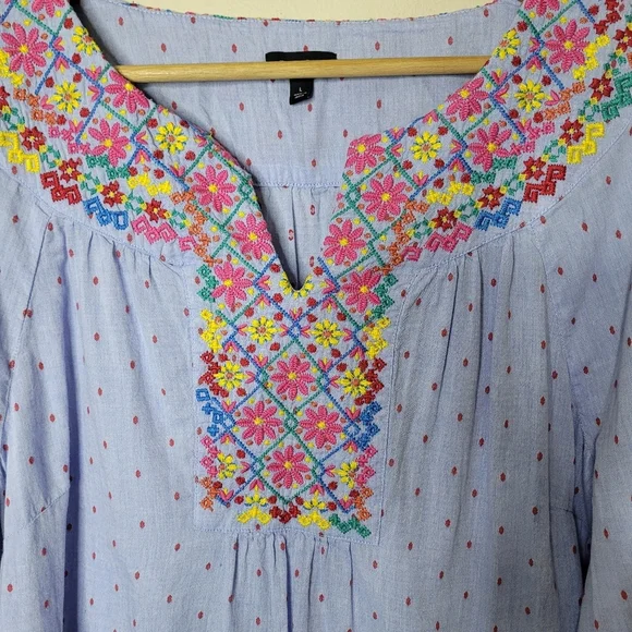 Talbots Floral Embroidered Chambray Blouse Size L - Picture 4 of 8
